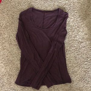 Lululemon scoop neck T-shirt. Fitted